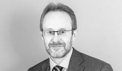 Duncan Lyon - Director