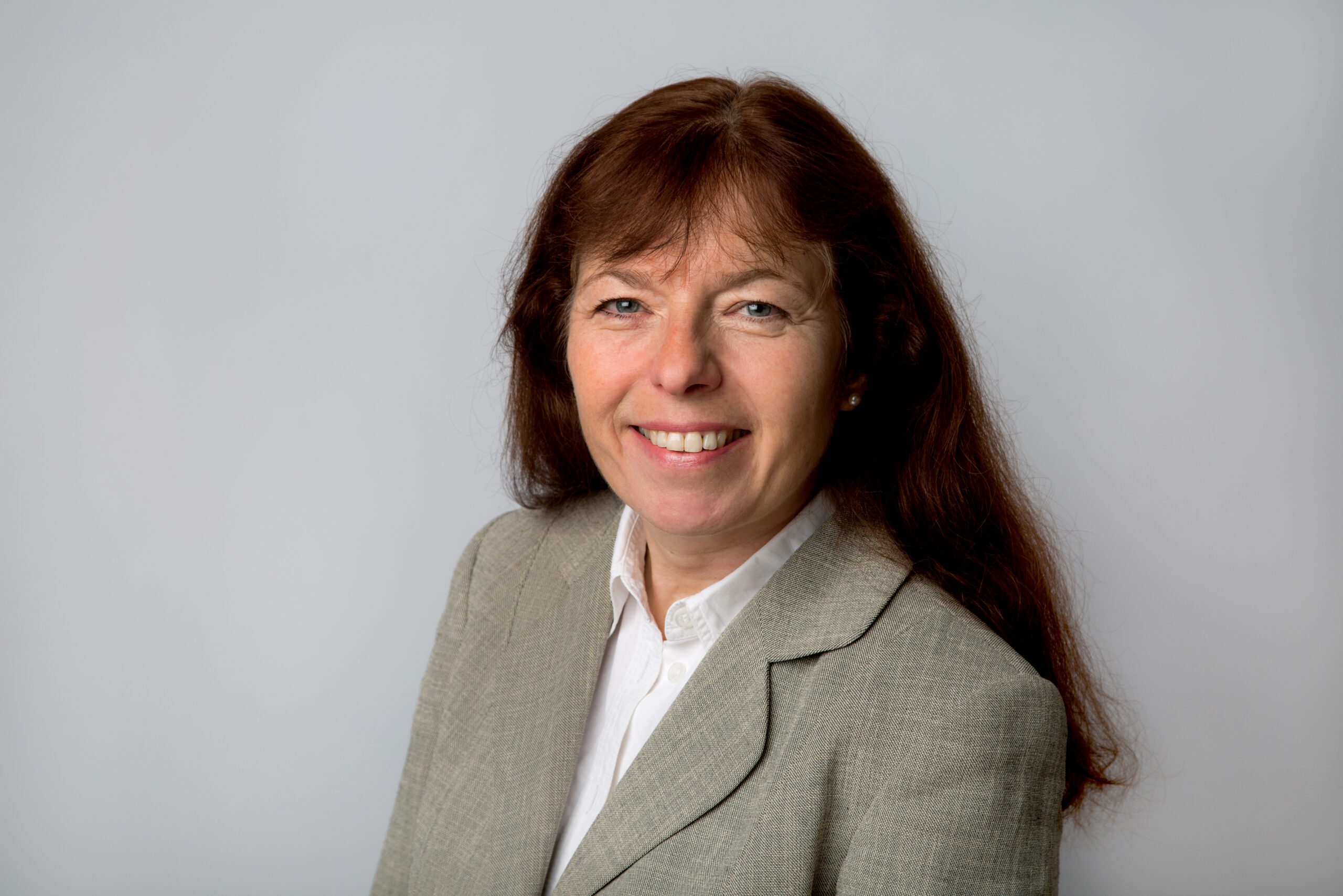 Headshot of a solicitor smiling, representing Ellis-Fermor & Negus, a legal firm in the East Midlands.