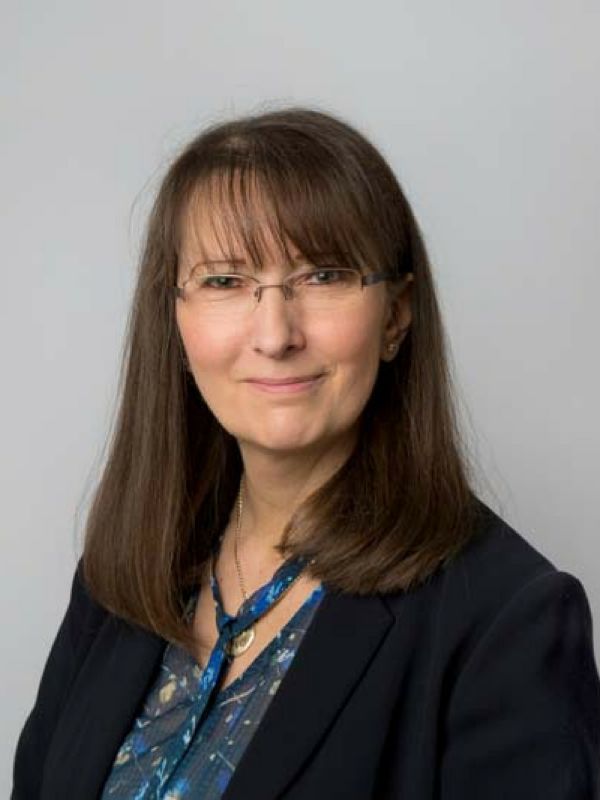 Headshot of a female solicitor representing Ellis-Fermor & Negus, a leading East Midlands law firm offering legal advice.